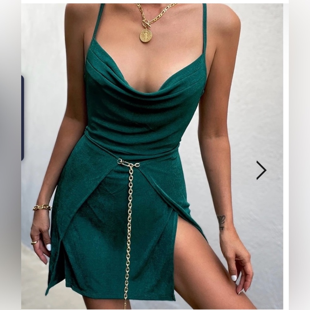 Runaway the Label | Christensen Dress mini dress with chain | XS | Emerald | New